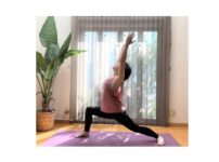 ヨガポーズ　ウォリア